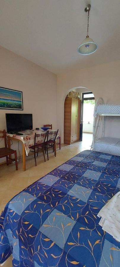 Villa Madani Дуррес Экстерьер фото