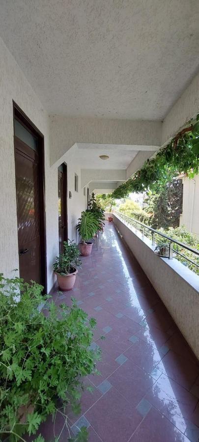 Villa Madani Дуррес Экстерьер фото